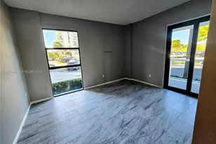 20505 E Country Club Dr, Aventura, FL 33180 - Photo 11