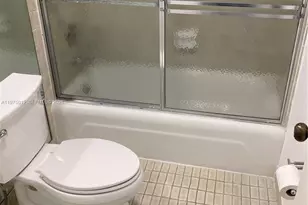 2333 Brickell Ave, Miami, FL 33129 - Photo 9