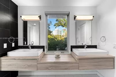 101 SW 21st Rd, Miami, FL 33129 - Photo 17