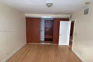 10101 W Bay Harbor Dr, Bay Harbor Islands, FL 33154 - Photo 7