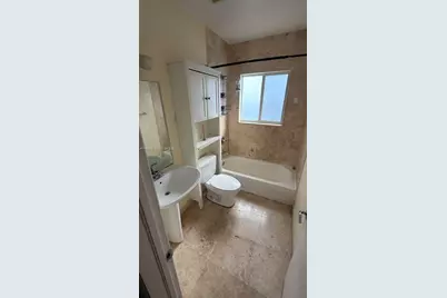 10101 W Bay Harbor Dr #9, Bay Harbor Islands, FL 33154 - Photo 5