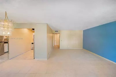 13455 SW 3rd St #302S, Pembroke Pines, FL 33027 - Photo 17