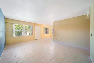 13455 SW 3rd St #302S, Pembroke Pines, FL 33027 - Photo 11