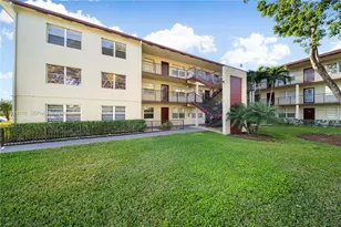 13455 SW 3rd St, Pembroke Pines, FL 33027 - Photo 1