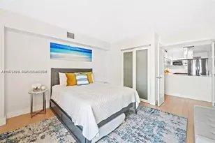 100 Bayview Dr, Sunny Isles Beach, FL 33160 - Photo 23