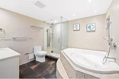 100 Bayview Dr #1407, Sunny Isles Beach, FL 33160 - Photo 17