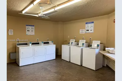 8075 SW 107th Ave #304, Miami, FL 33173 - Photo 19