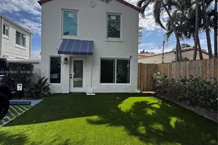 2855 Royal Palm Ave, Miami Beach, FL 33140 - Photo 1