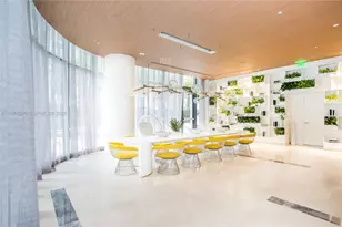 45 SW 9th St, Miami, FL 33130 - Photo 23