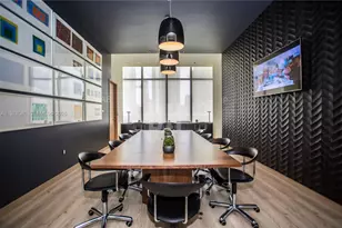 45 SW 9th St, Miami, FL 33130 - Photo 25