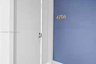 45 SW 9th St, Miami, FL 33130 - Photo 7