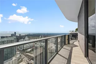 45 SW 9th St, Miami, FL 33130 - Photo 5