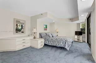 19667 Turnberry Way, Aventura, FL 33180 - Photo 15