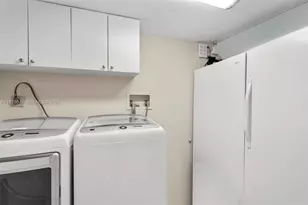 19667 Turnberry Way, Aventura, FL 33180 - Photo 23