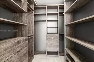 1100 Biscayne Blvd, Miami, FL 33132 - Photo 23