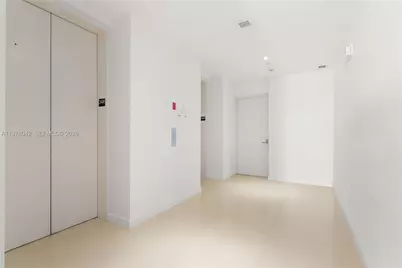 1100 Biscayne Blvd #3404, Miami, FL 33132 - Photo 29