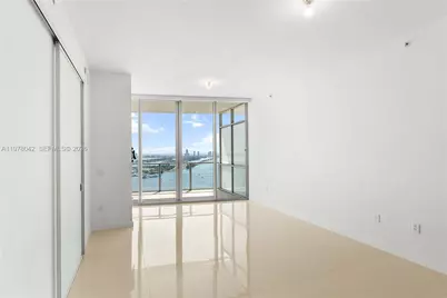 1100 Biscayne Blvd #3404, Miami, FL 33132 - Photo 15