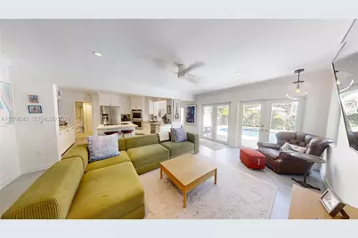 1131 NE 97th St, Miami Shores, FL 33138 - Photo 5