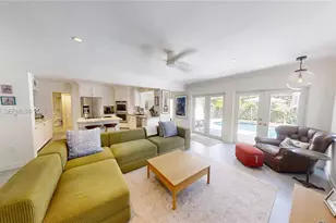 1131 NE 97th St, Miami Shores, FL 33138 - Photo 5