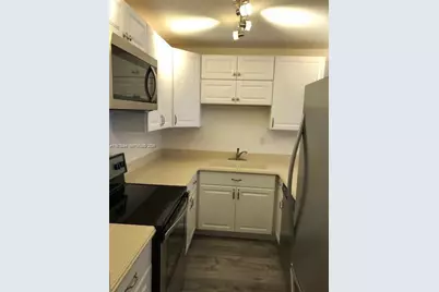 9301 SW 92nd Ave #207C, Miami, FL 33176 - Photo 9