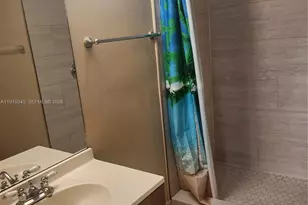 [Address not provided], Oakland Park, FL 33309 - Photo 9