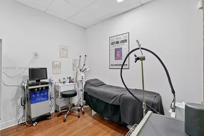 Beauty Service Spa For Sale in Doral, Doral, FL 33178 - Photo 7