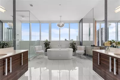 2020 N Bayshore Dr #PH 4702, Miami, FL 33137 - Photo 35