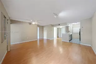 2871 N Oakland Forest Dr, Oakland Park, FL 33309 - Photo 3