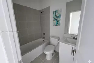 300 SE 10th Ct, Florida City, FL 33034 - Photo 11