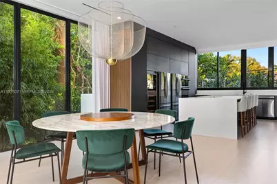 5701 N Bay Rd, Miami Beach, FL 33140 - Photo 9