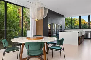 5701 N Bay Rd, Miami Beach, FL 33140 - Photo 9