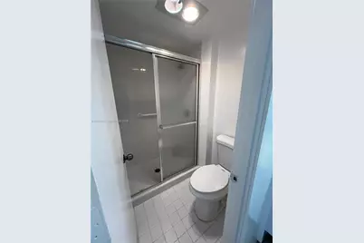 3701 N Country Club Dr #201, Aventura, FL 33180 - Photo 27