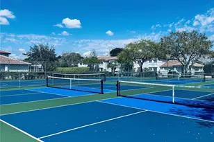 20875 NW 4 St, Pembroke Pines, FL 33029 - Photo 15