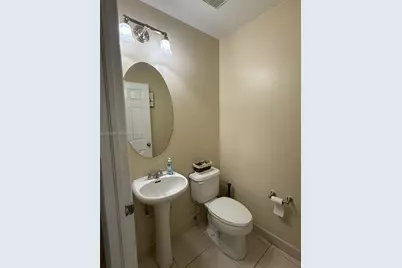 20875 NW 4th St, Pembroke Pines, FL 33029 - Photo 9