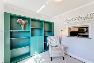 2128 NE 9th Ave, Wilton Manors, FL 33305 - Photo 5