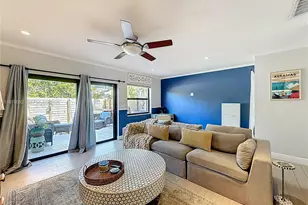 2128 NE 9th Ave, Wilton Manors, FL 33305 - Photo 1