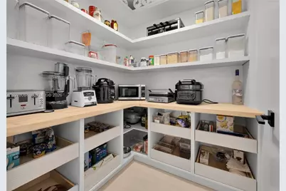 6904 SW 65th Ave, South Miami, FL 33143 - Photo 15