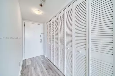 2000 NE 135th St #708, North Miami, FL 33181 - Photo 9