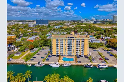 2000 NE 135th St #708, North Miami, FL 33181 - Photo 25