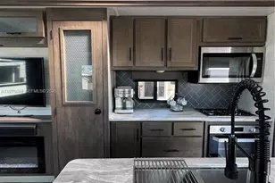 325 Calusa St, Key Largo, FL 33037 - Photo 7