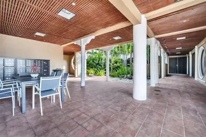 10471 SW 88th St, Miami, FL 33176 - Photo 7