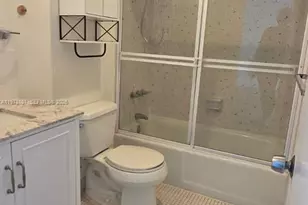 400 Kings Point Dr, Sunny Isles Beach, FL 33160 - Photo 5