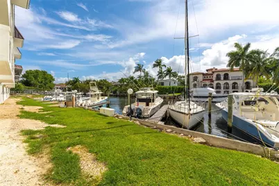 6901 Edgewater Dr #315, Coral Gables, FL 33133 - Photo 23