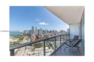 888 Biscayne Blvd, Miami, FL 33132 - Photo 17