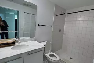 888 Biscayne Blvd, Miami, FL 33132 - Photo 15