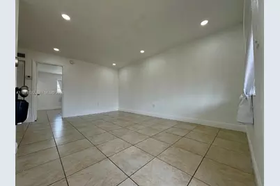 3800 SW 102nd Ave #203, Miami, FL 33165 - Photo 3
