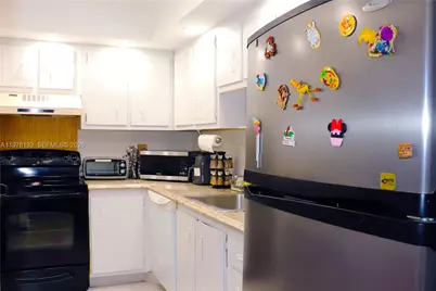 900 Saint Charles Pl #316, Pembroke Pines, FL 33026 - Photo 23