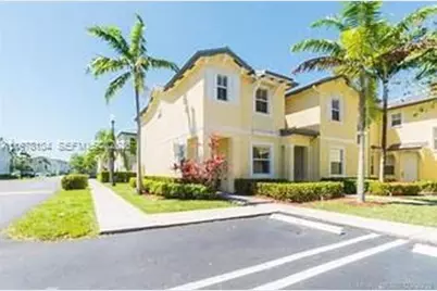 3065 SE 1st Dr #4, Homestead, FL 33033 - Photo 1