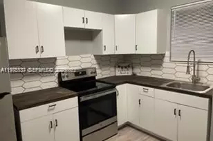 842 SW 3rd St, Miami, FL 33130 - Photo 3