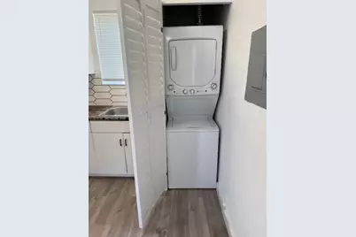 842 SW 3rd St #844, Miami, FL 33130 - Photo 15